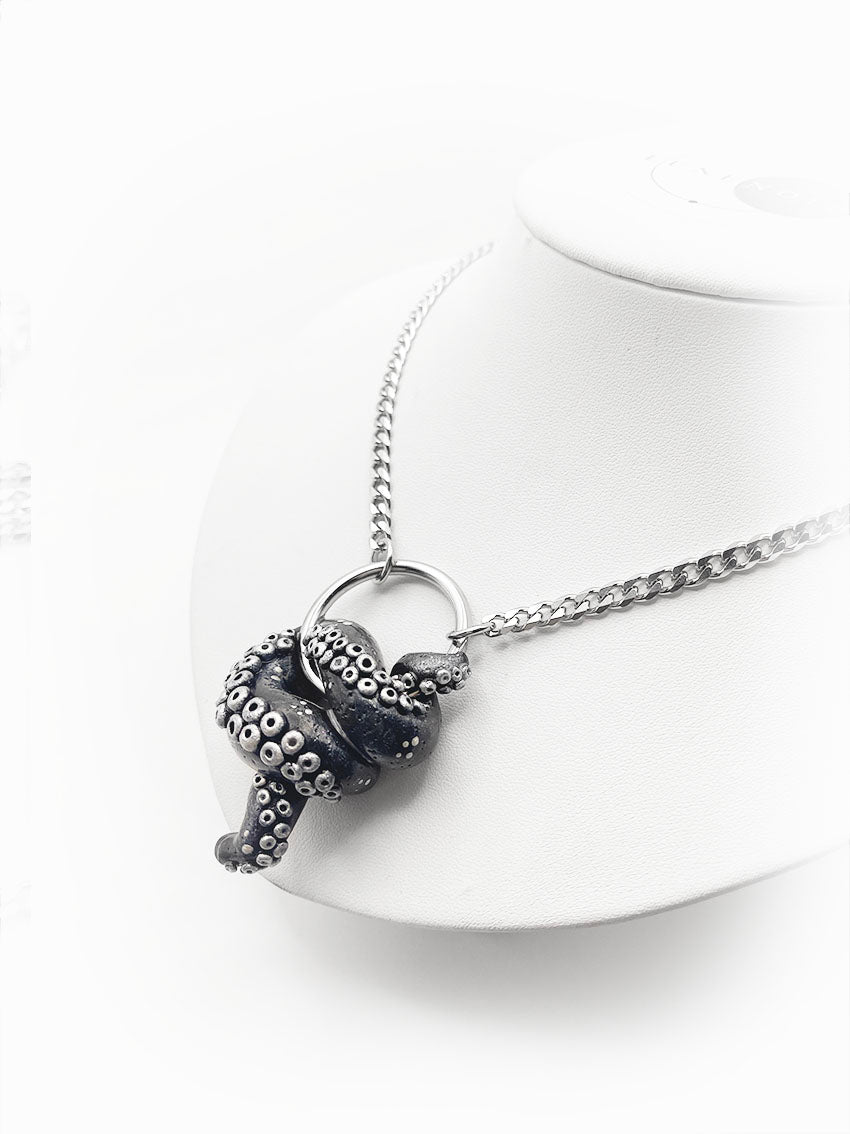 Tentacle Necklace Small